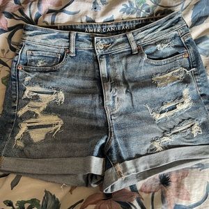 ✨ BRAND NEW ✨ American Eagle Shorts (SIZE 10)